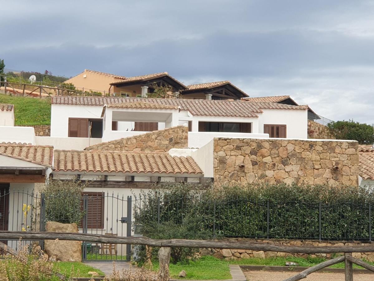 Casa Della Luna Budoni Exteriör bild